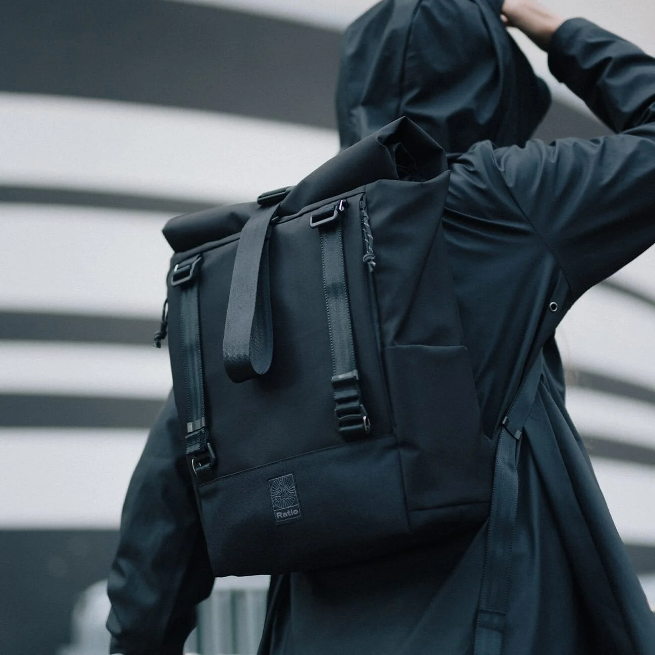 Moon Rise Pro - Commuter Backpack - Image 4