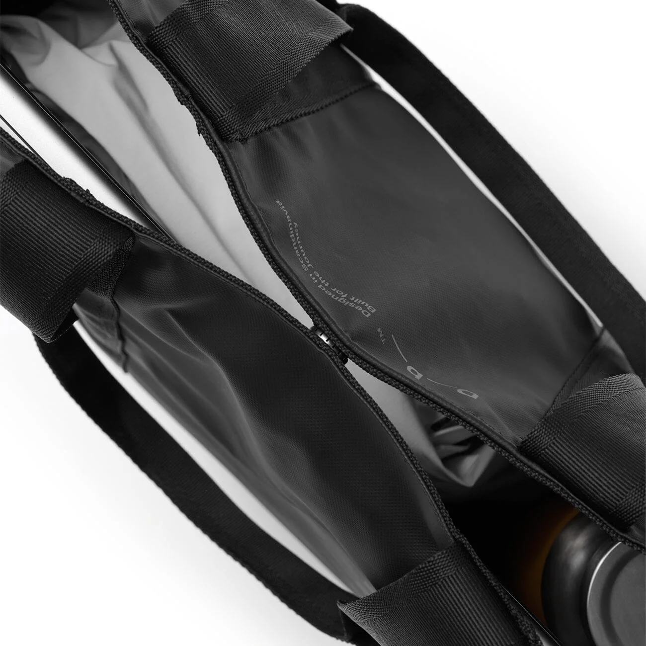 Essential Tote 16L - Image 10