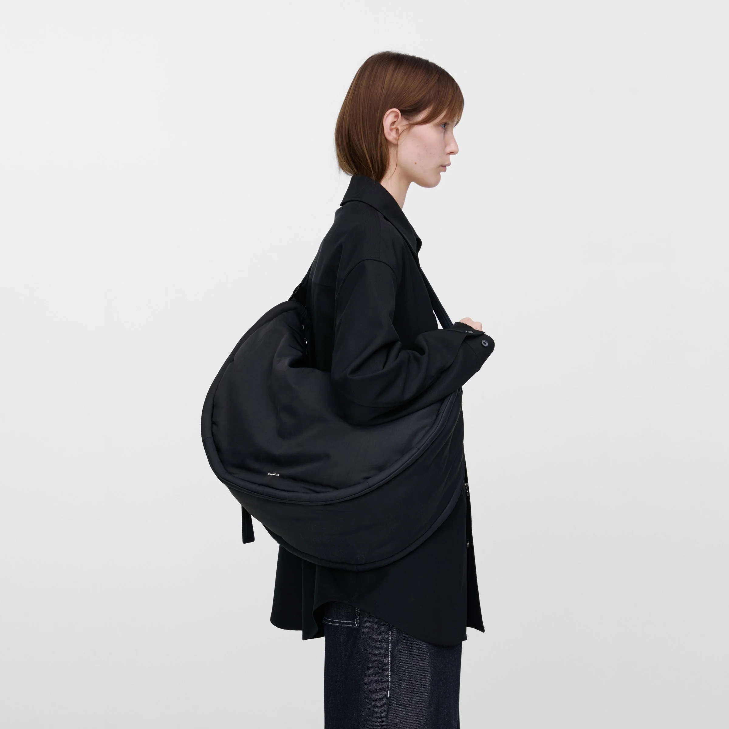 CURVE Half Moon Bag - Image 8