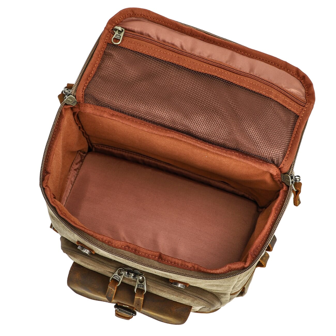 Vintage Leather Camera Backpack | DENALI - Image 19